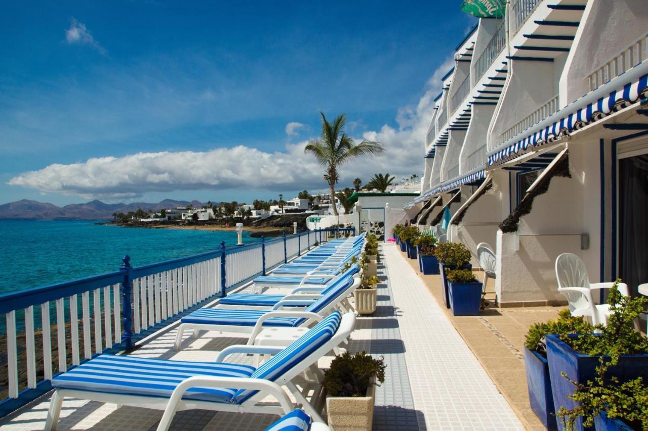 Apartamentos Cabrera Puerto del Carmen  Exterior photo
